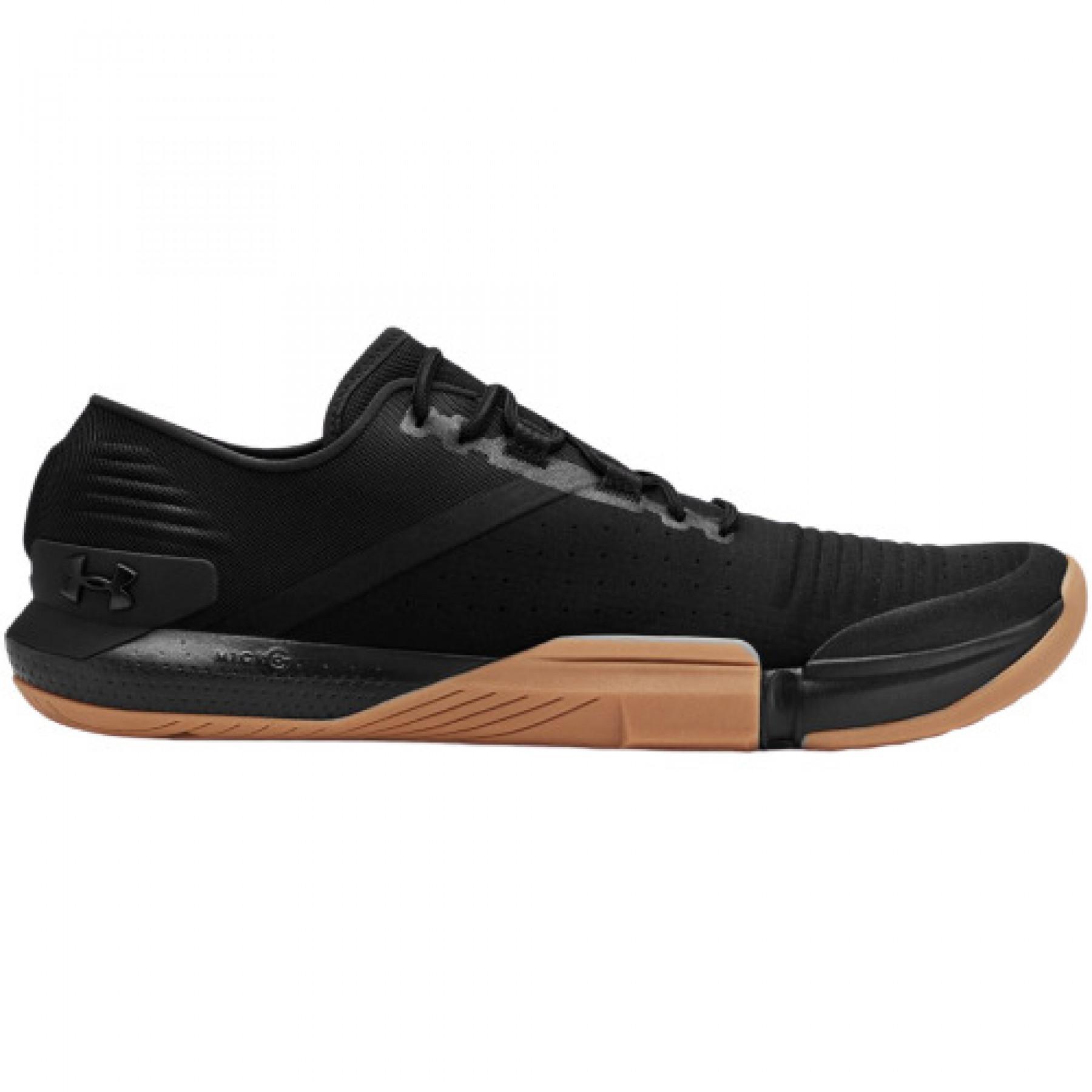 Chaussures Under Armour TriBase™ Reign