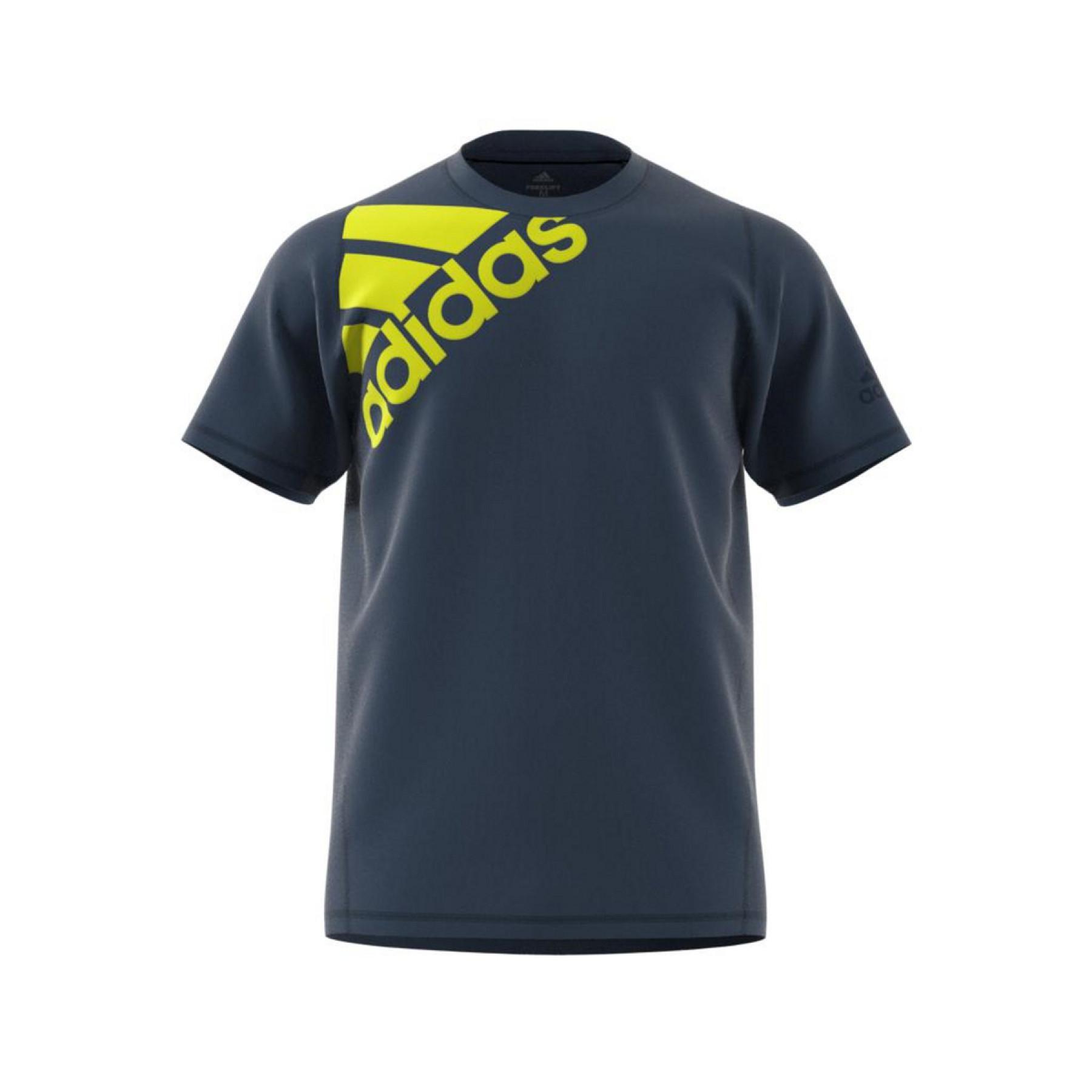 T-shirt adidas Freelift Badge of Sport Graphic