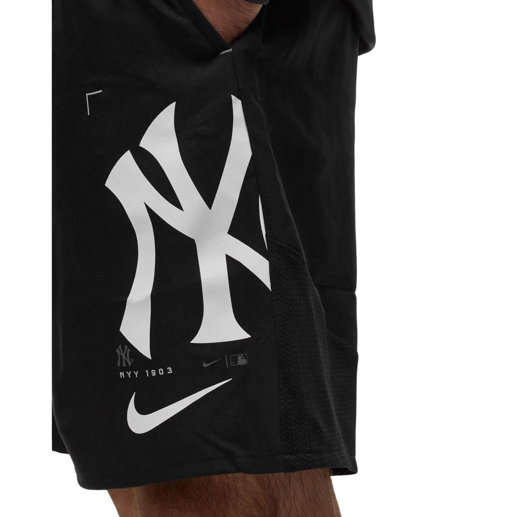 Short New York Yankees Bold Express Woven