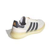 Chaussures adidas Spezial Boost