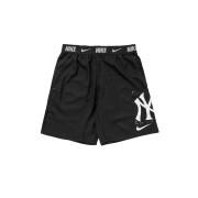 Short New York Yankees Bold Express Woven